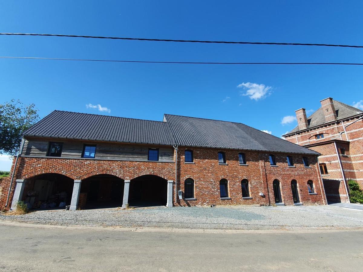 Maison Du Pre A 2 Pas De Pairi Daiza Brugelette Exterior foto